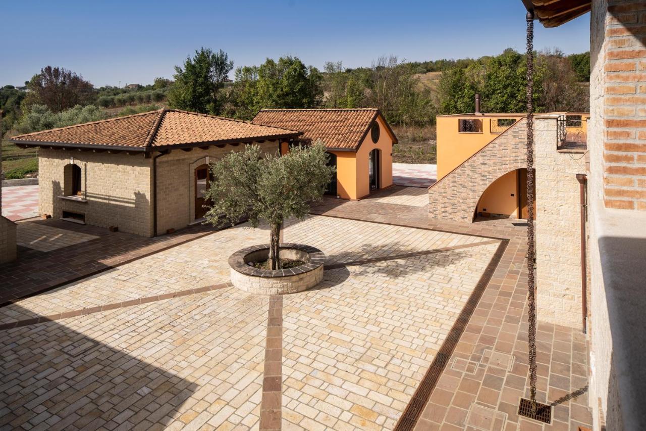Borgo Olivo Apartamento Pietrelcina Exterior foto
